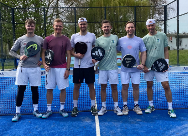 v.l.: Malte Ostmann, Jens Vorkefeld (Finalisten Herford), Lasse Muscheites, Jonas Müller (Sieger HF und Bramsche), Rami Hamoda, Meikel Backs (Finalisten Bramsche, 3. Platz HF)