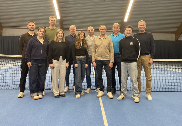 Vorstand von links: Jonas Müller, Zoe Kardell, Lars Hoischen, Stefanie Rother, Christian Mowe, Patricia Faut, Marius Lissai, Berthold Strüve, Stefan Hoischen, Raoul Büscher, Markus Gedigk.